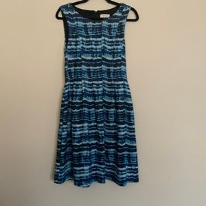 Sleeveless dress